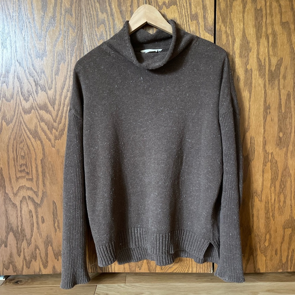 Coyuchi 100% Organic Cotton Arroyo Funnelneck Sweater | Relaxed | Minimalist - Picture 2 of 8